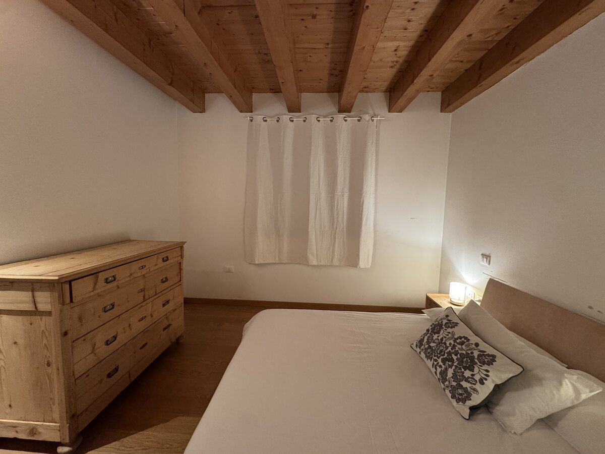Camera matrimoniale, vista d'insieme