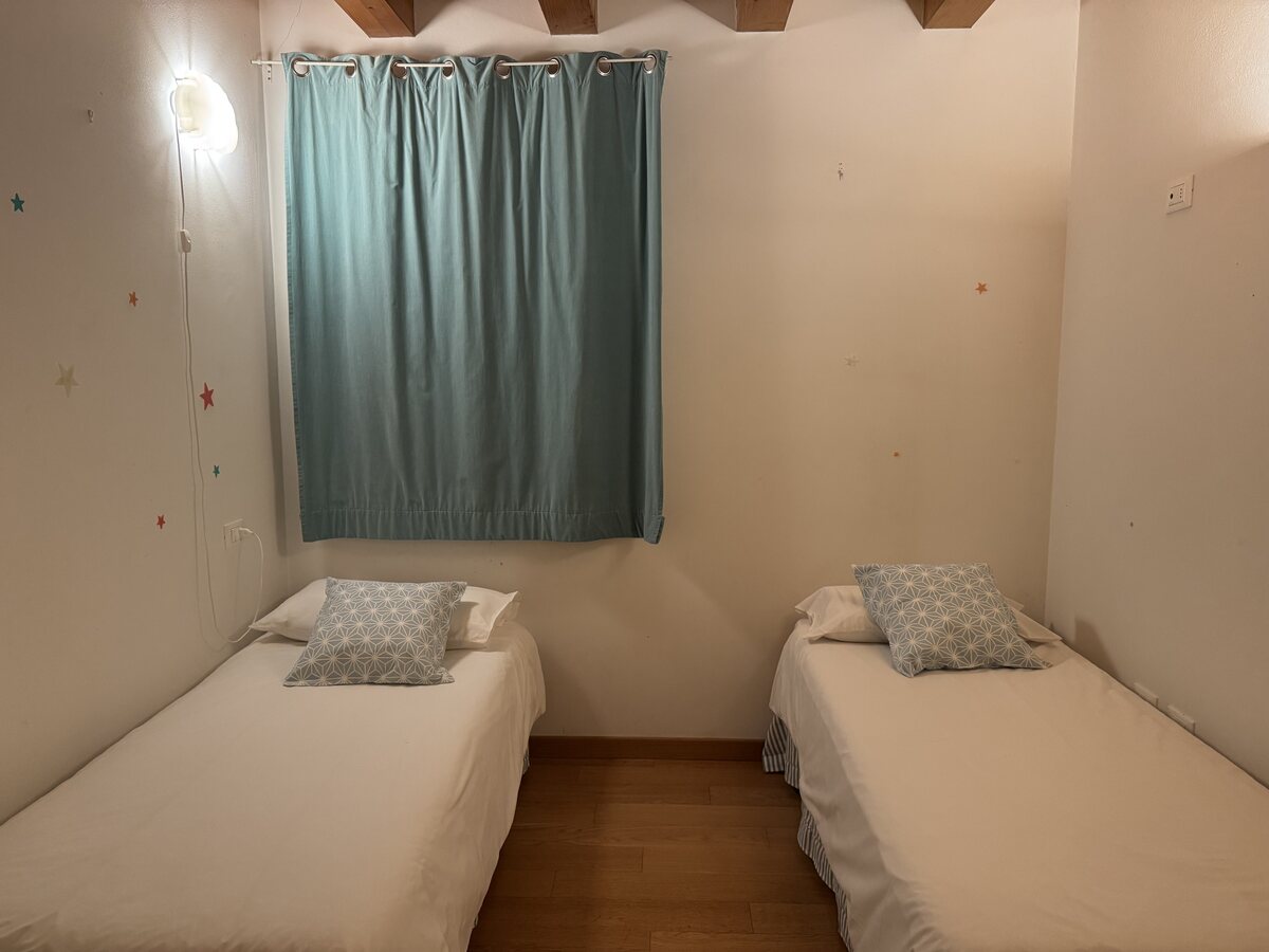 Seconda camera, vista d'insieme